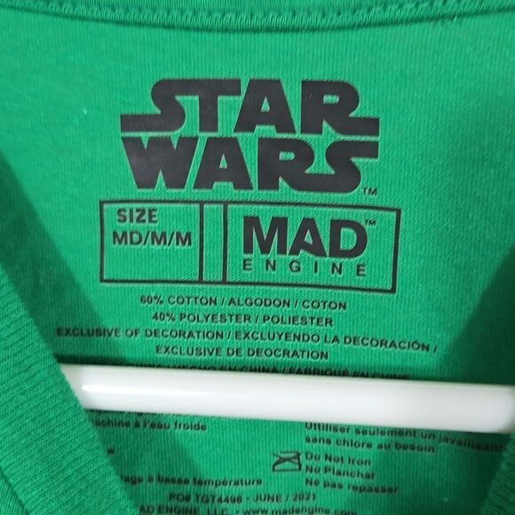 NWT Kids Star Wars Mandalorian Grogu Christmas Tree Ornaments T-Shirt Flocked - Picture 3 of 6